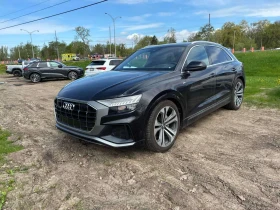 Audi Q8 * Technik * B&O * PANO * ОБДУХВАНЕ *  360 * CARFAX, снимка 1