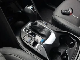 Hyundai Santa fe 2.0 CRDi 4WD - САМО 30% АВАНС, снимка 9