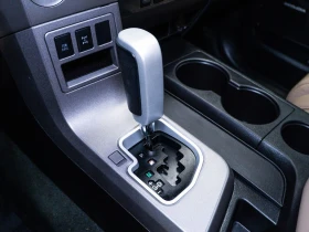 Toyota Sequoia LIMITED* 5.7* V8* �������* ������* ������ | Mobile.bg � ����� ������ 11