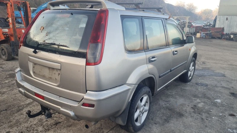 Nissan X-trail 2.0i 2.2dci, снимка 5 - Автомобили и джипове - 44302701