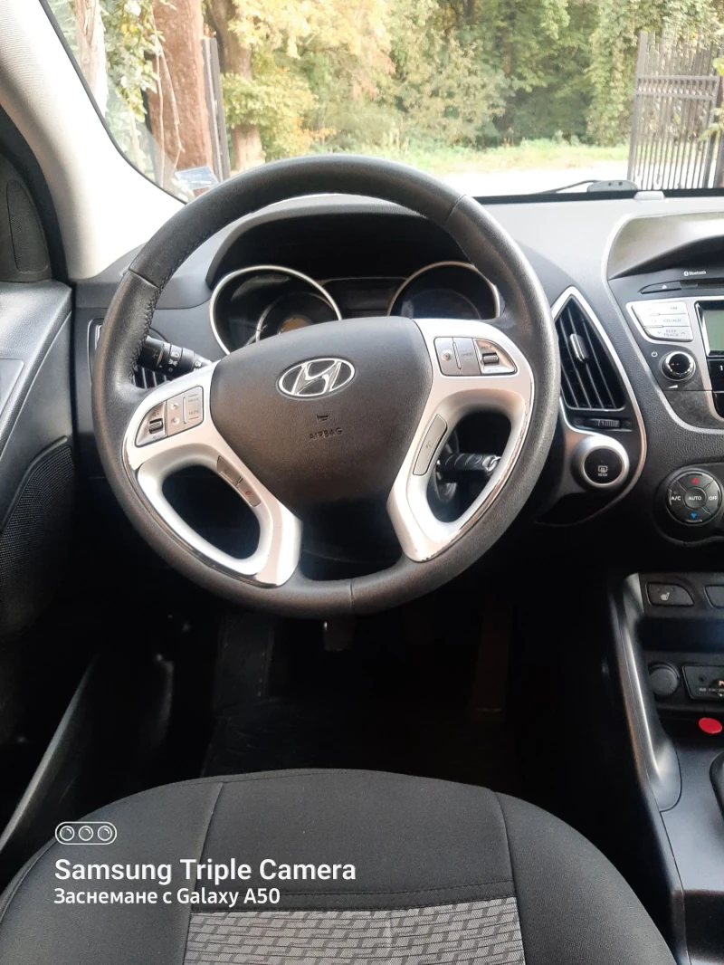 Hyundai IX35 Crdi, снимка 10 - Автомобили и джипове - 47115825