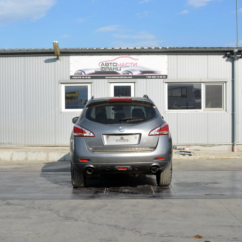 Nissan Navara 2.5 DCI 4WD, снимка 3 - Автомобили и джипове - 51299610