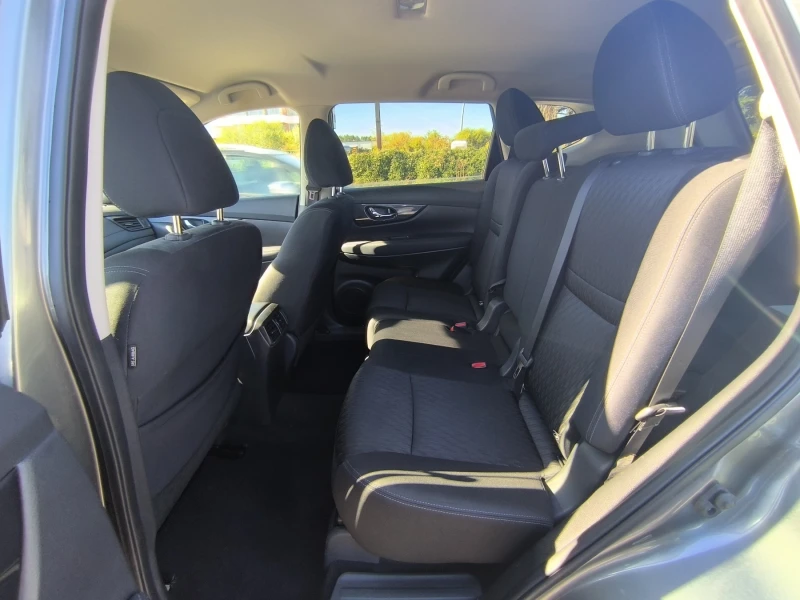 Nissan Rogue, снимка 12 - Автомобили и джипове - 52227303