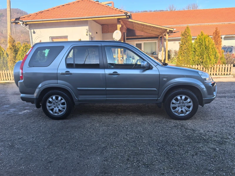 Honda Cr-v ПЕРФЕКТЕН БЕЗ РЪЖДА , снимка 3 - Автомобили и джипове - 52851439