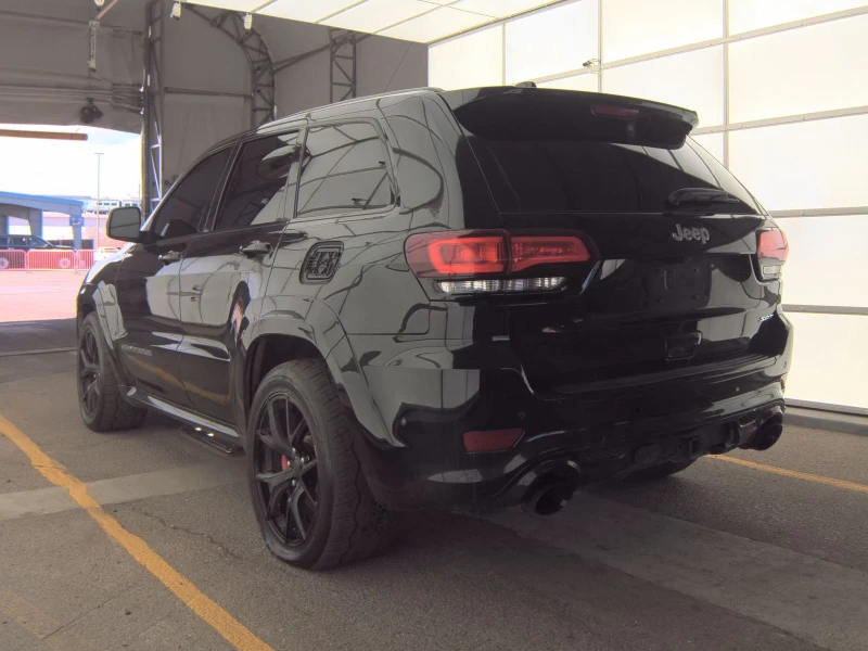 Jeep Grand cherokee 2017 Jeep Grand Cherokee SRT, снимка 6 - Автомобили и джипове - 53293706