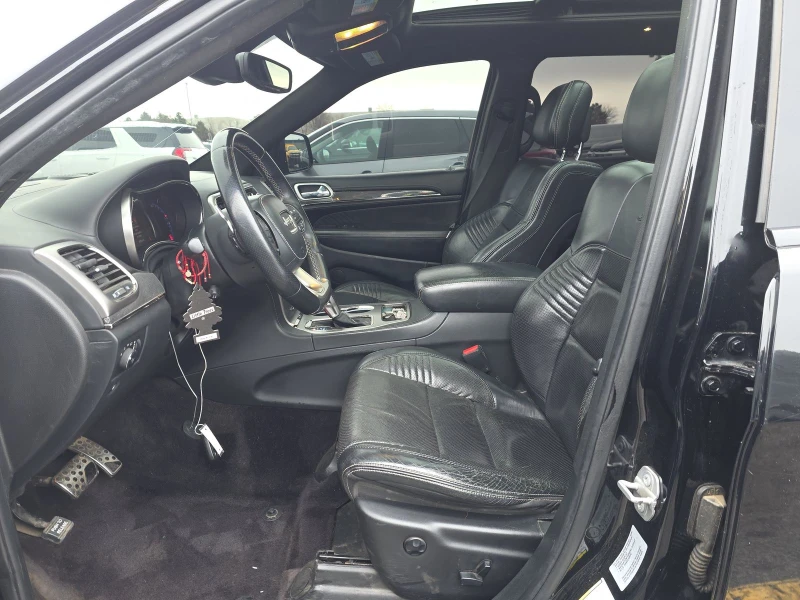 Jeep Grand cherokee 2017 Jeep Grand Cherokee SRT, снимка 9 - Автомобили и джипове - 53293706