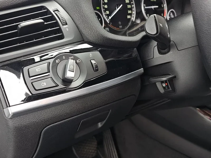 BMW X3 2.0d, снимка 17 - Автомобили и джипове - 55347753