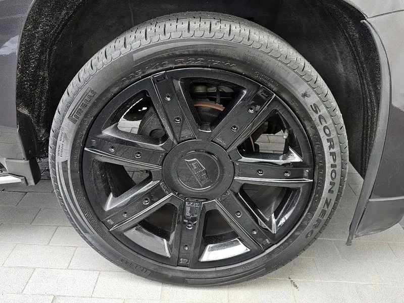 Cadillac Escalade 6.2 FULL, снимка 5 - Автомобили и джипове - 55704691