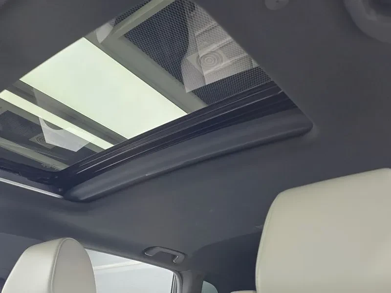 Honda Cr-v 2.0 HYBRID 2WD, снимка 17 - Автомобили и джипове - 55717300