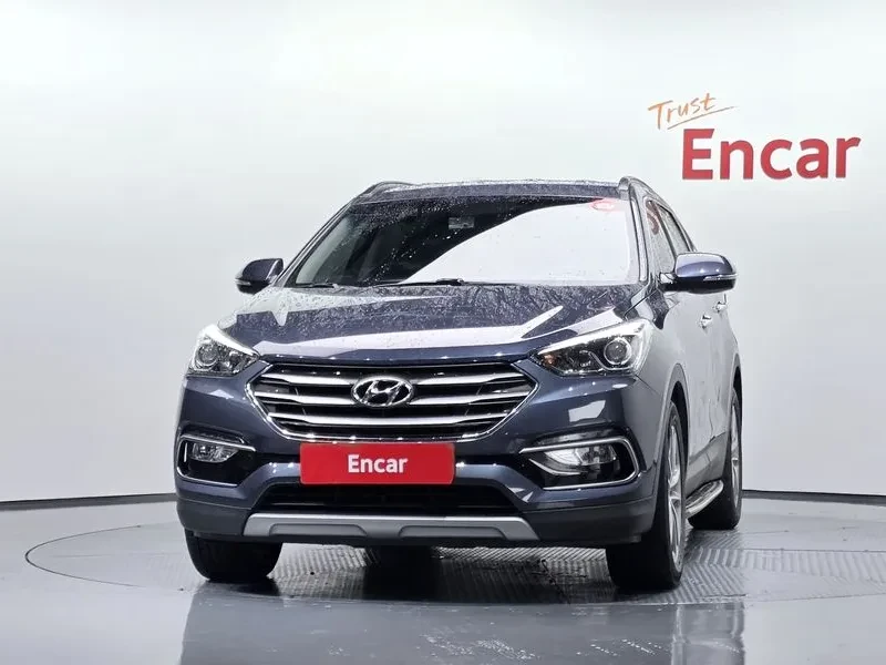 Hyundai Santa fe 2.0 CRDi 4WD - САМО 30% АВАНС, снимка 3 - Автомобили и джипове - 56021753