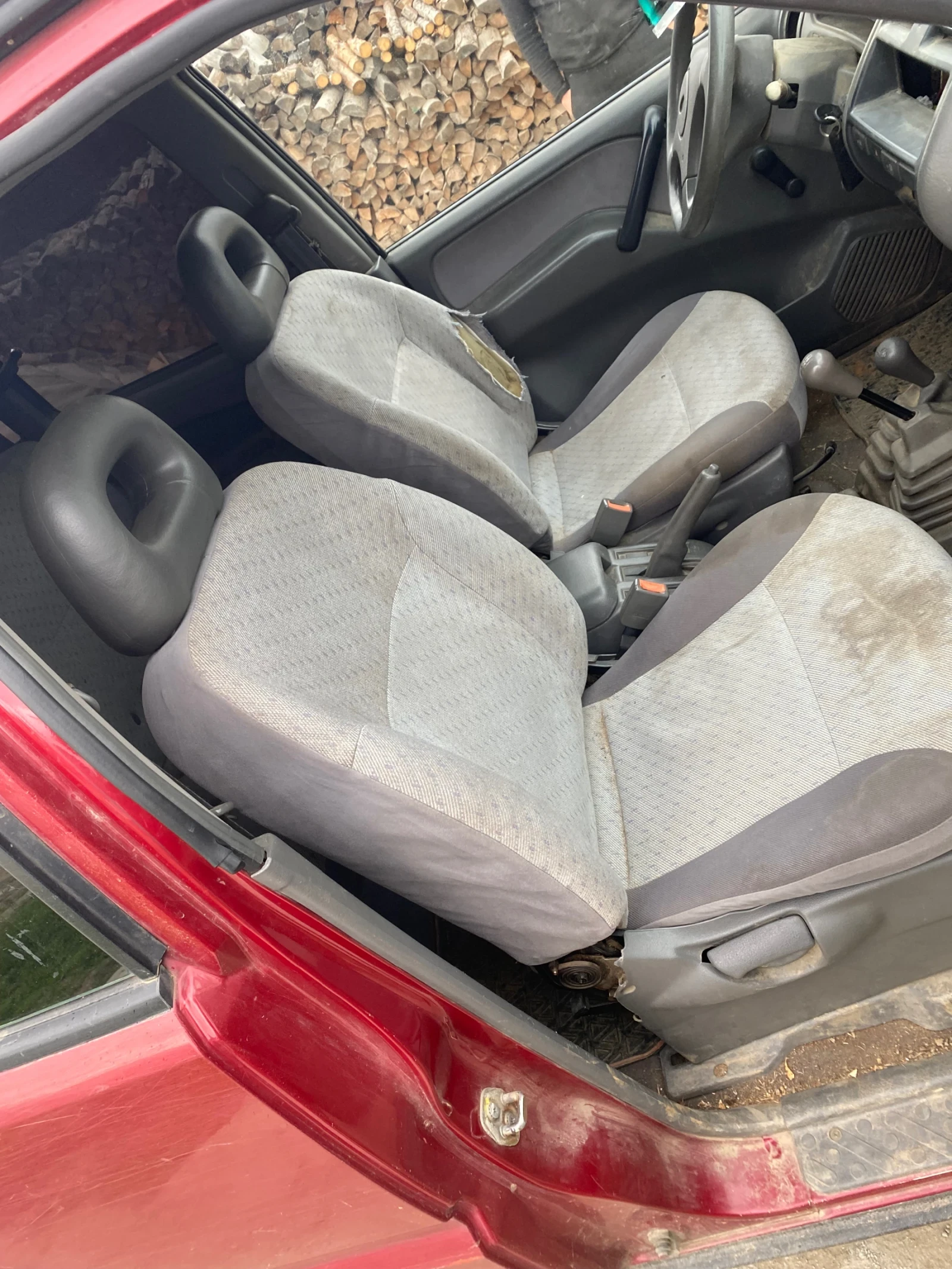 Nissan Terrano 2.4i - изображение 6