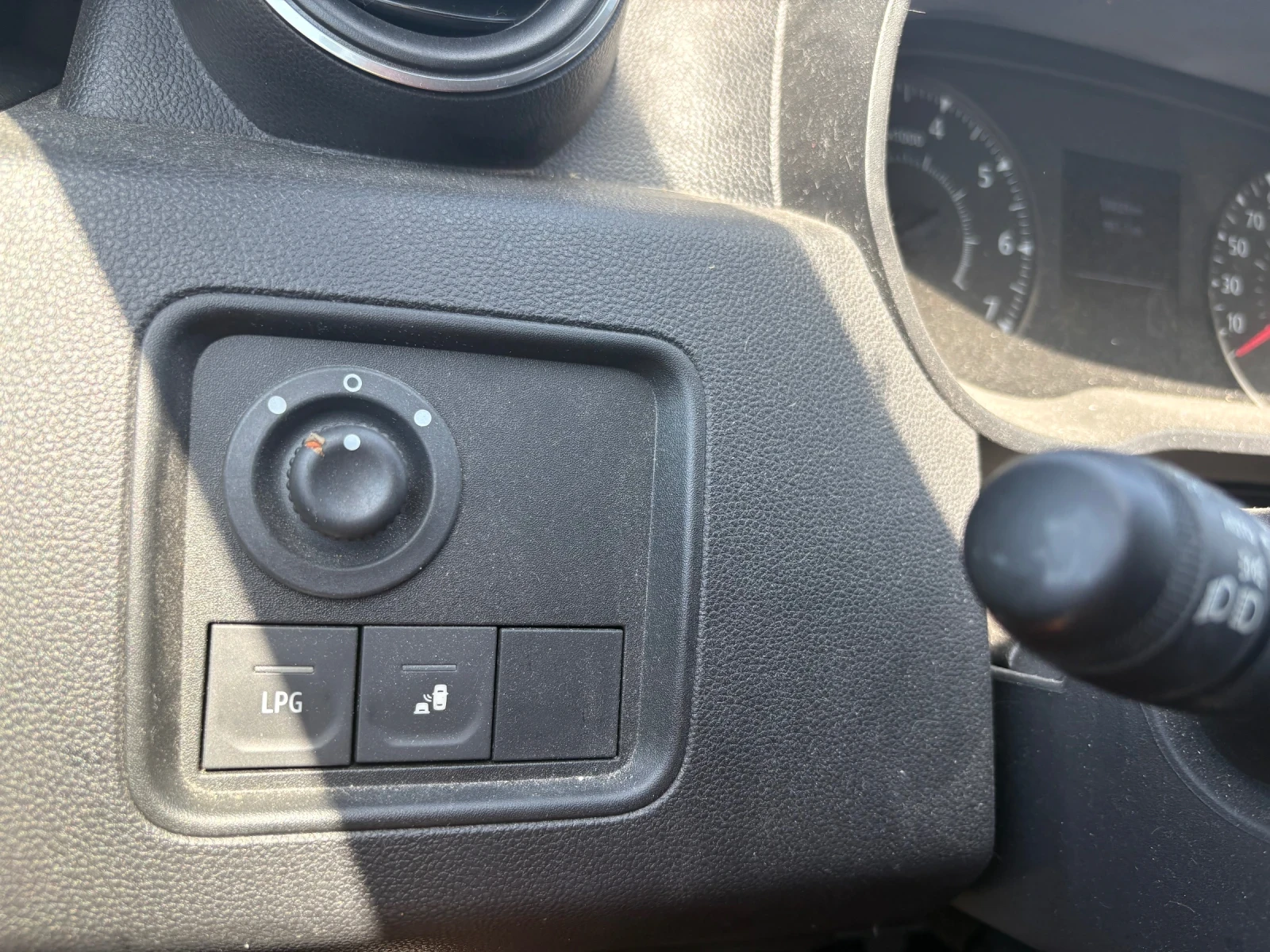 Dacia Duster 1.0ECO-G | Mobile.bg � ����������� 16