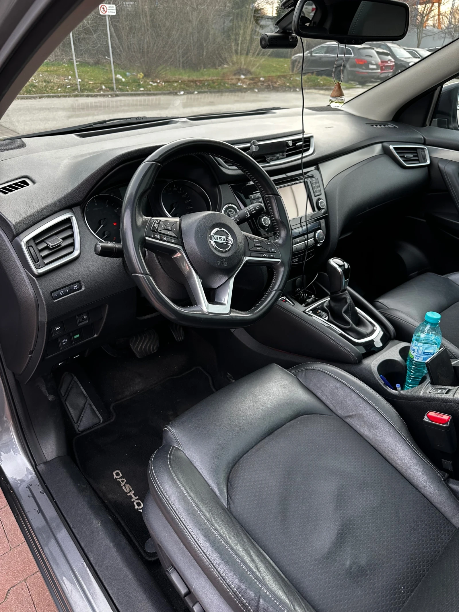 Nissan Qashqai Tekna, снимка 11 - Автомобили и джипове - 53978044