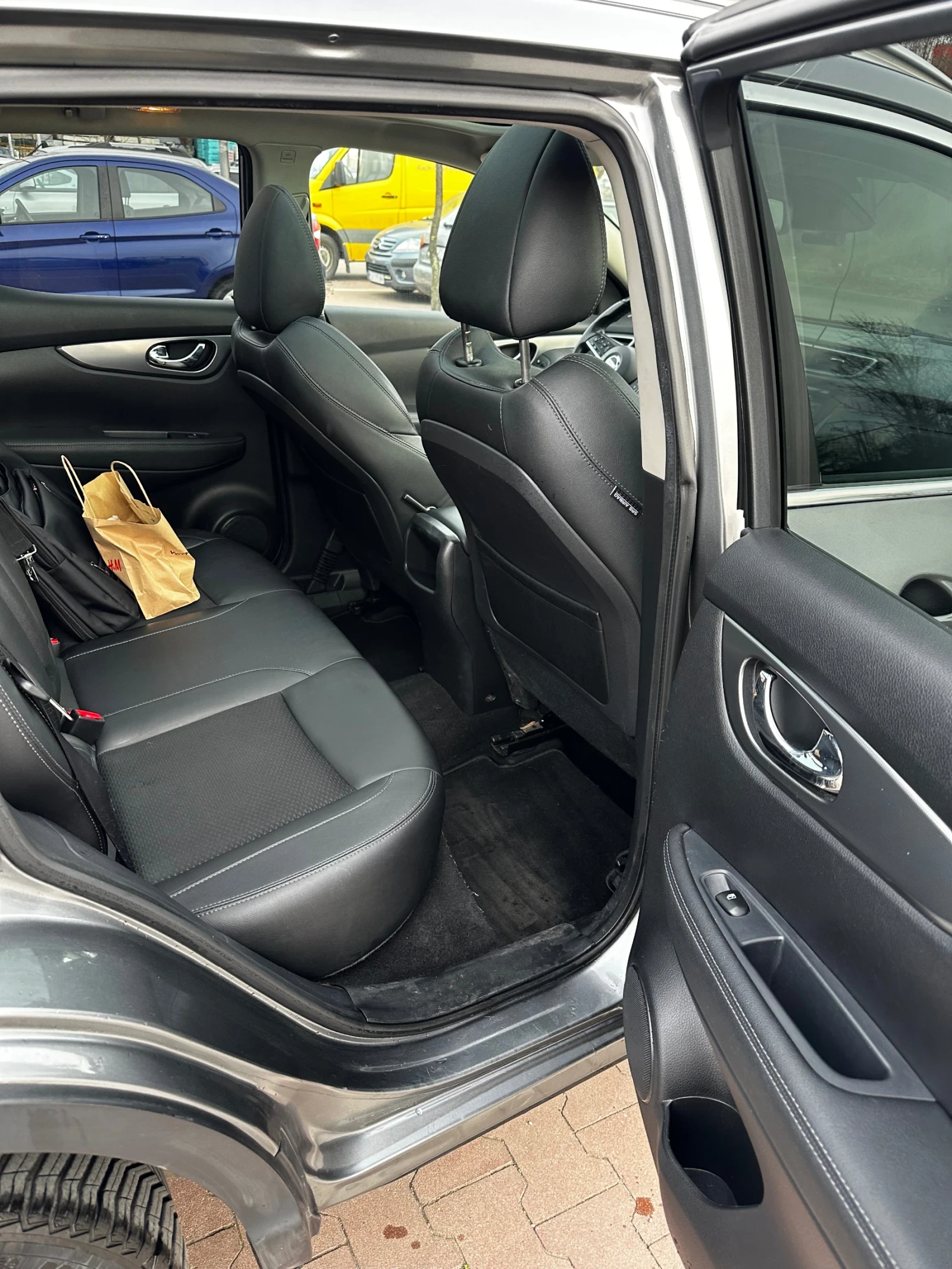 Nissan Qashqai Tekna, снимка 7 - Автомобили и джипове - 53978044