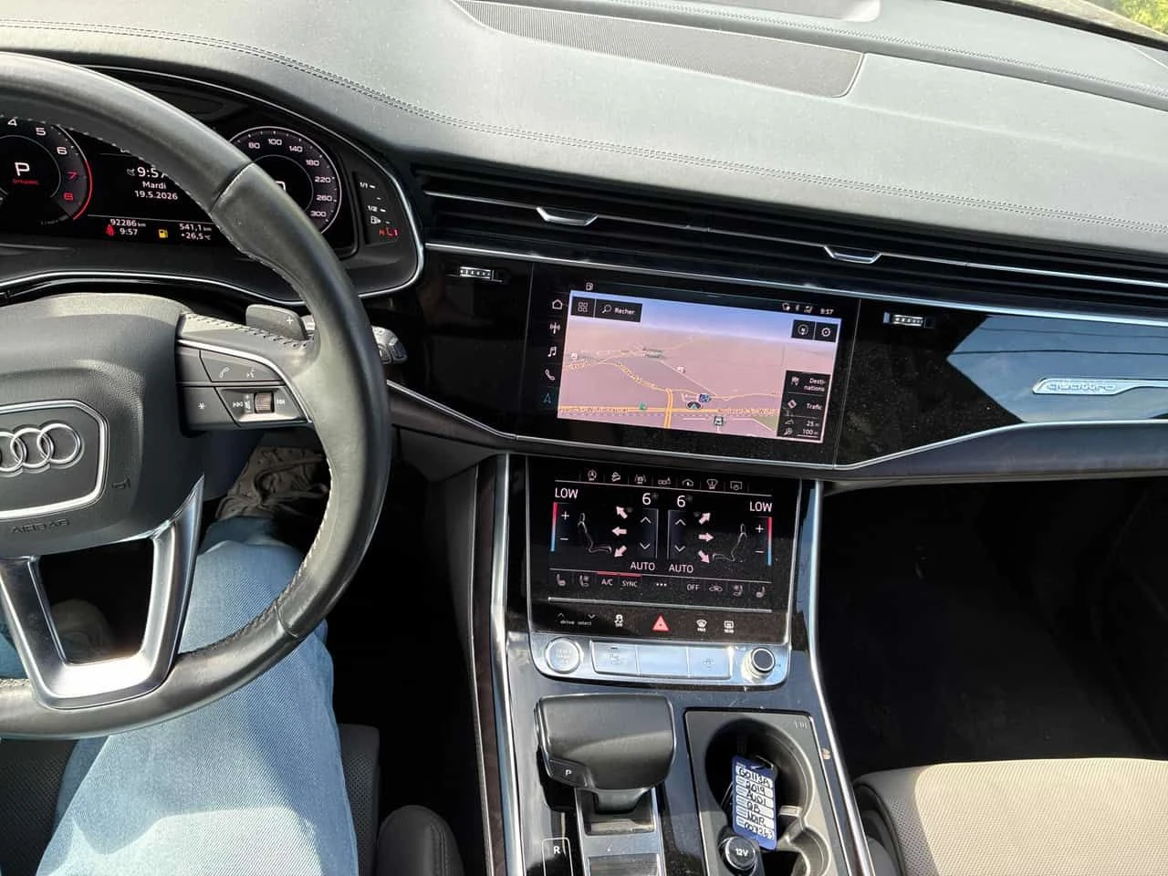 Audi Q8 * Technik * B&O * PANO * ОБДУХВАНЕ *  360 * CARFAX, снимка 9 - Автомобили и джипове - 54624020