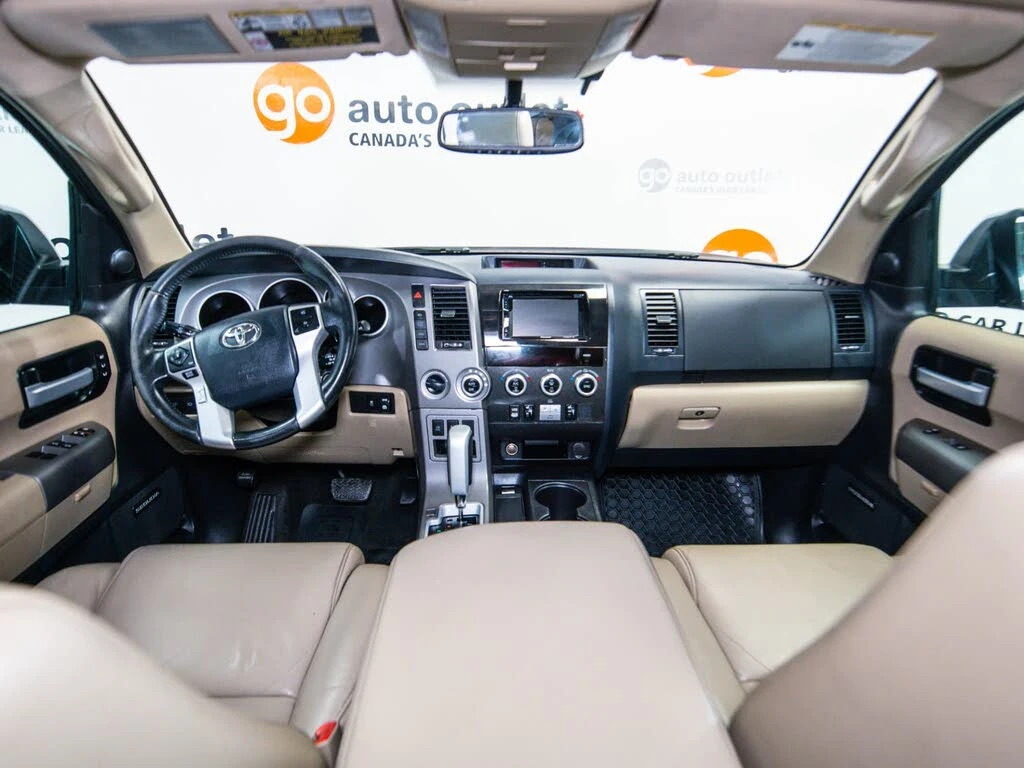 Toyota Sequoia LIMITED* 5.7* V8* ПОДГРЕВ* КАМЕРА* КЕЙЛЕС, снимка 7 - Автомобили и джипове - 54939451