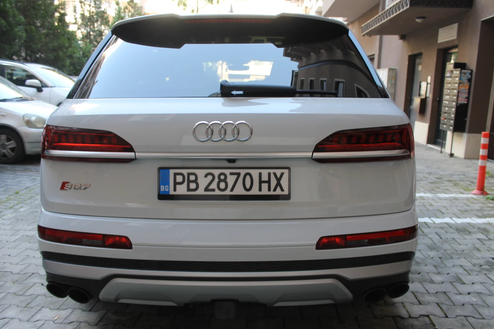 Audi SQ7 TFSI/Quattro/Pano, снимка 4 - Автомобили и джипове - 55378478