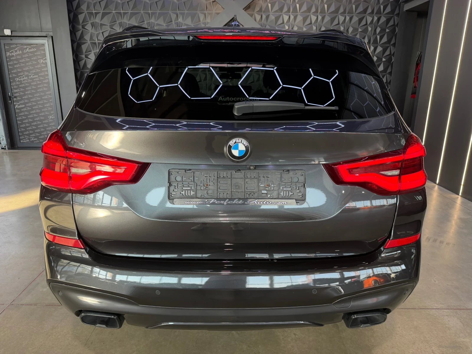 BMW X3 40d xDrive * M PACKET * КАМЕРА * LED * , снимка 4 - Автомобили и джипове - 55396206