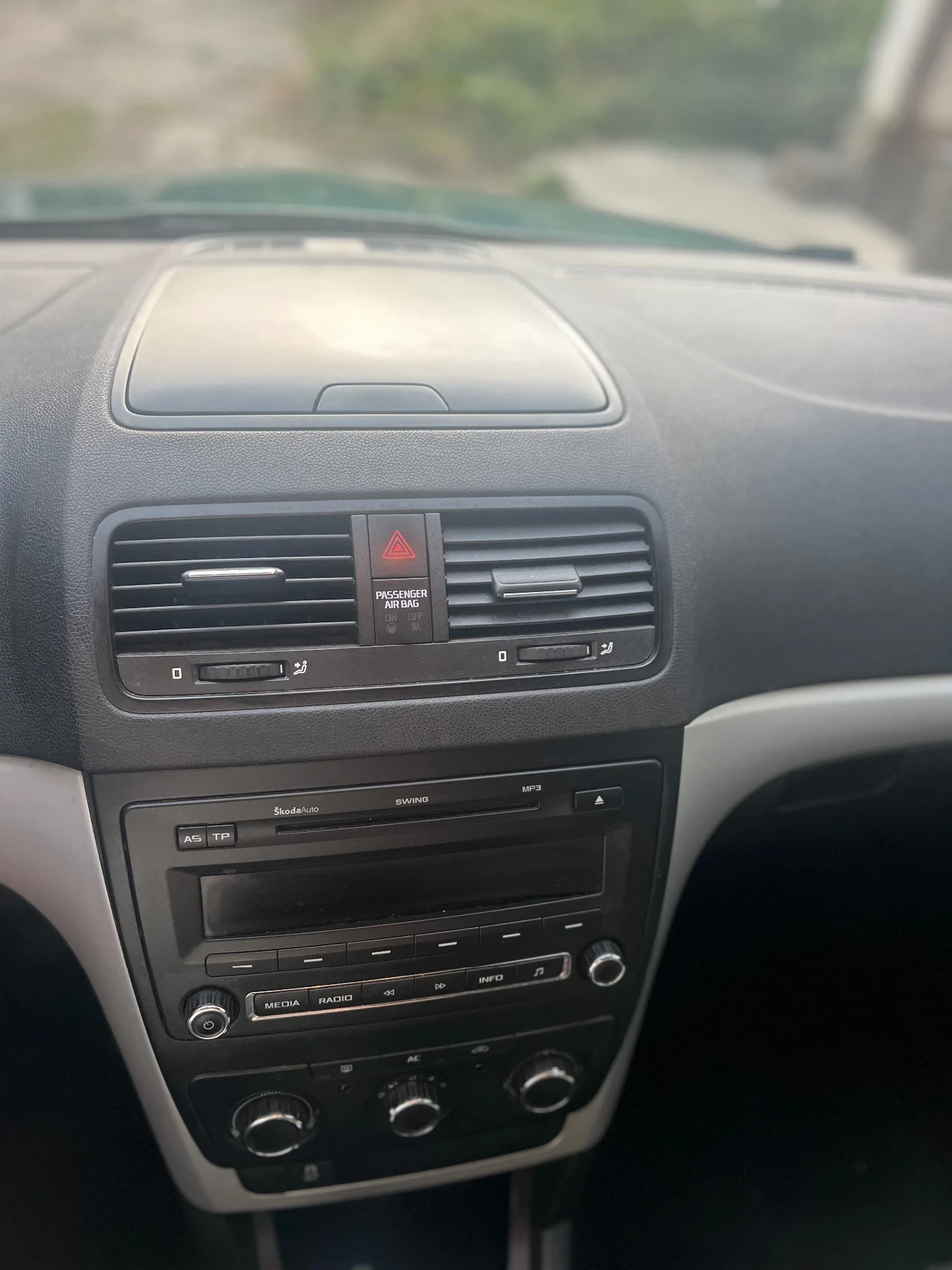 Skoda Yeti бензин/газ, снимка 8 - Автомобили и джипове - 55619280