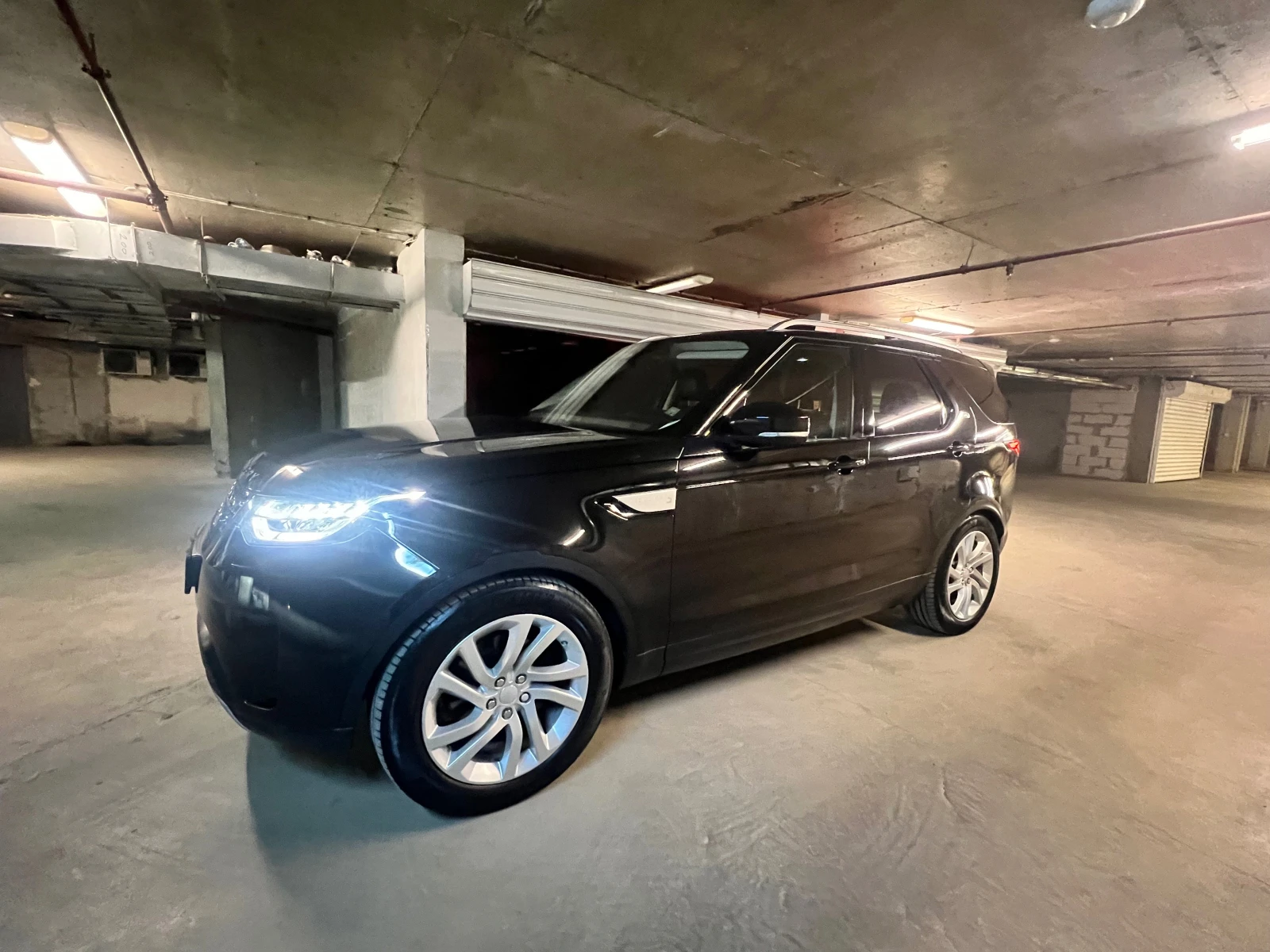 Land Rover Discovery  HSE TD6, снимка 9 - Автомобили и джипове - 55675818