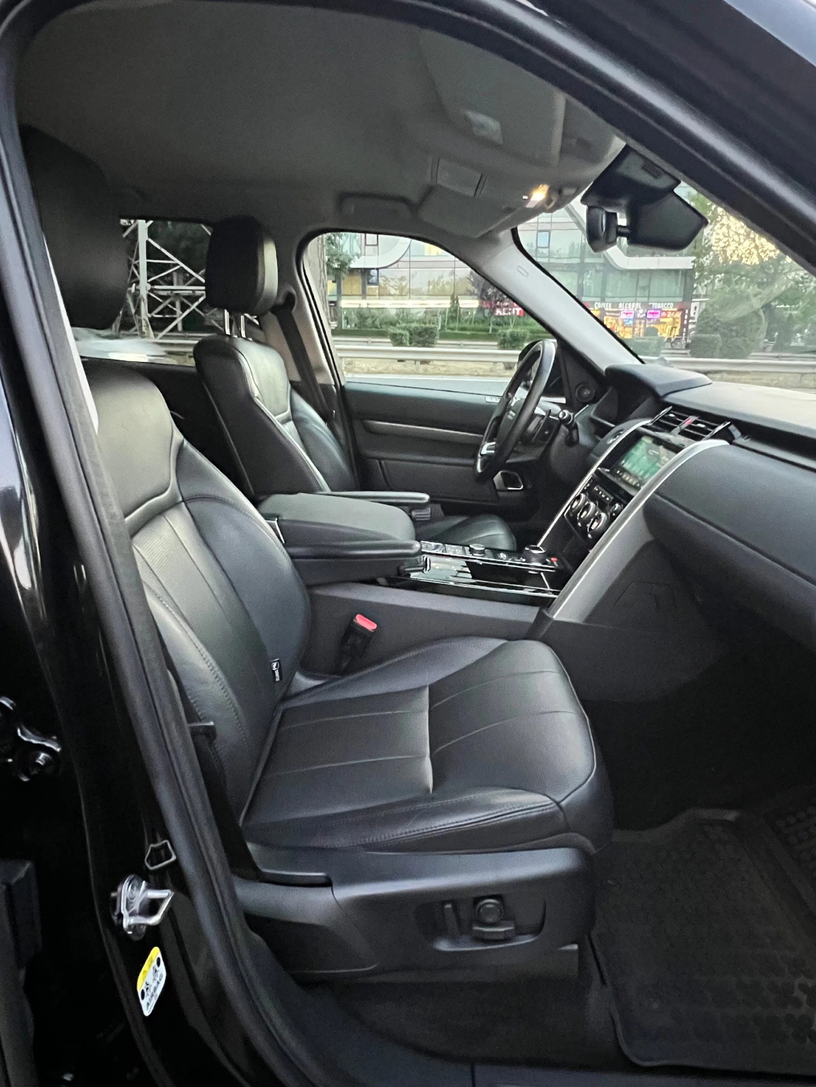 Land Rover Discovery  HSE TD6, снимка 16 - Автомобили и джипове - 55675818