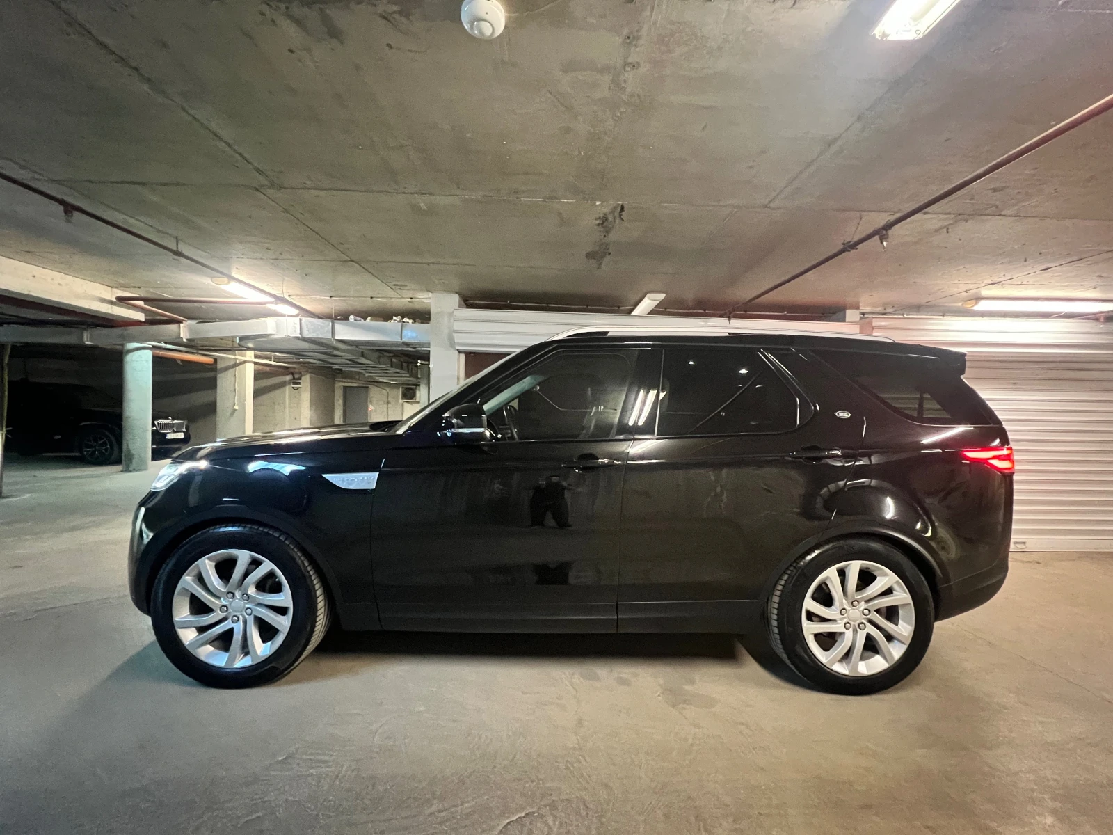 Land Rover Discovery  HSE TD6, снимка 10 - Автомобили и джипове - 55675818