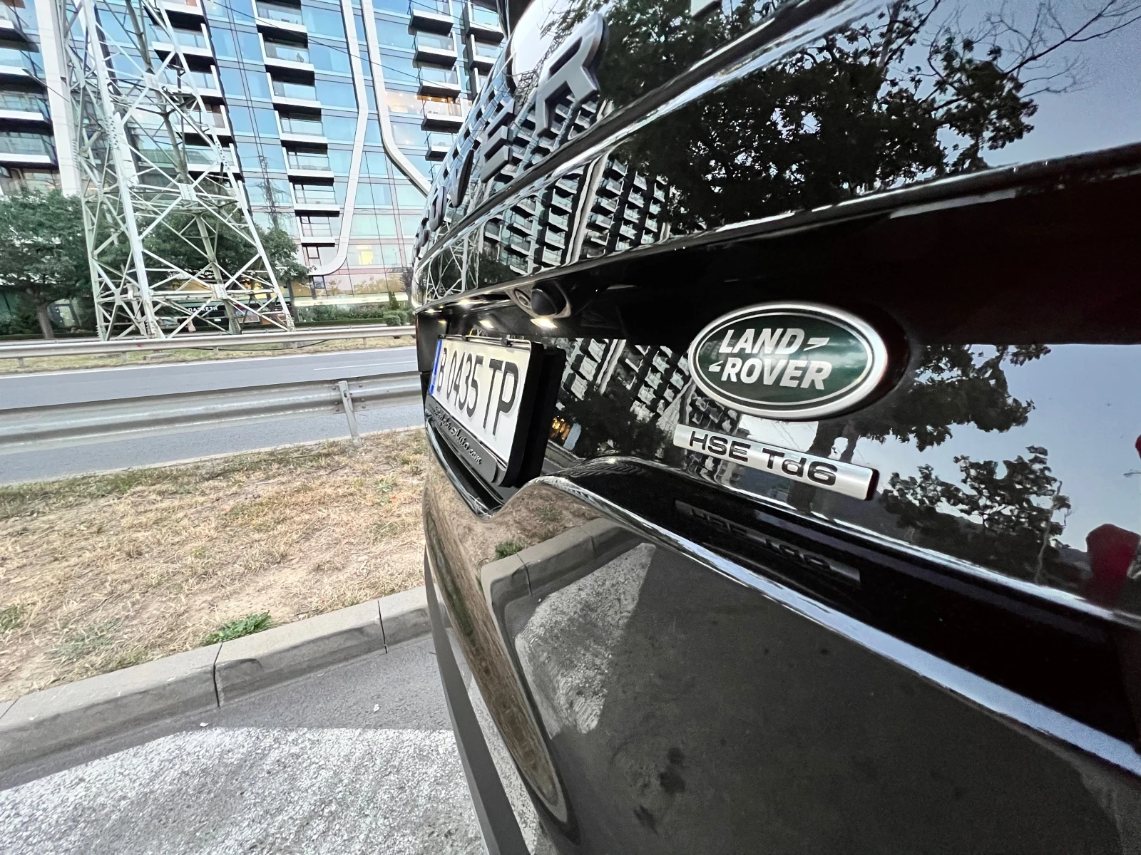 Land Rover Discovery  HSE TD6, снимка 8 - Автомобили и джипове - 55675818