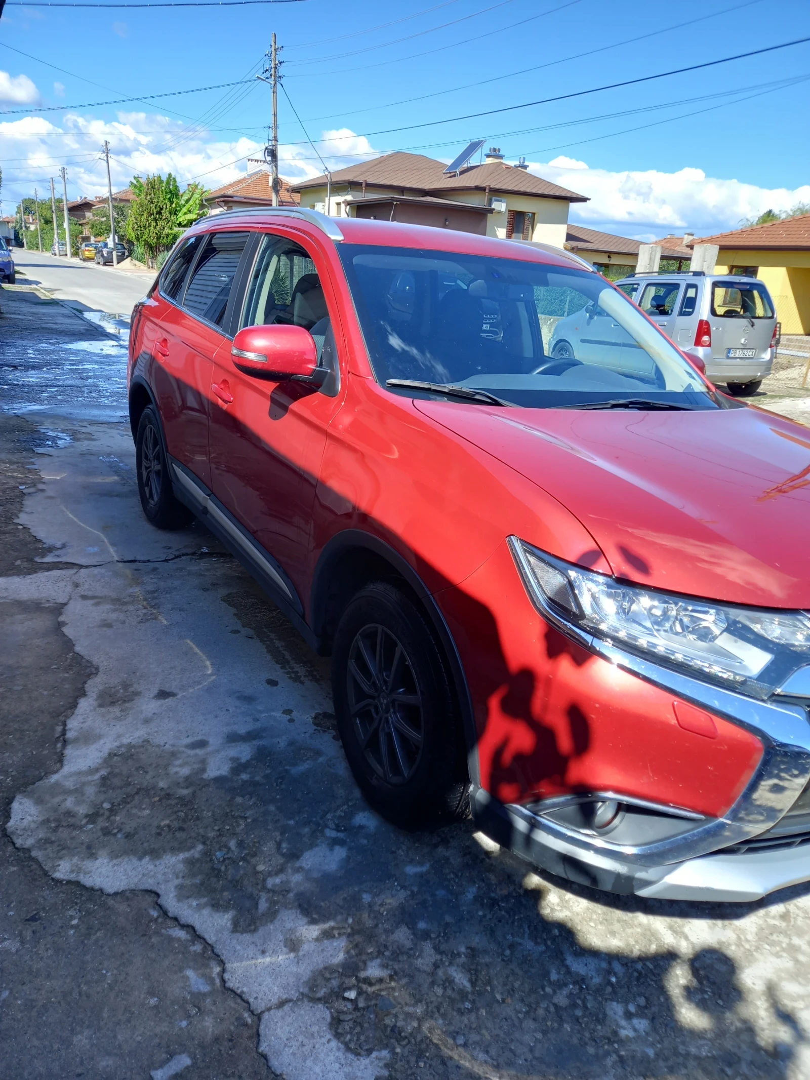 Mitsubishi Outlander, снимка 2 - Автомобили и джипове - 56245776