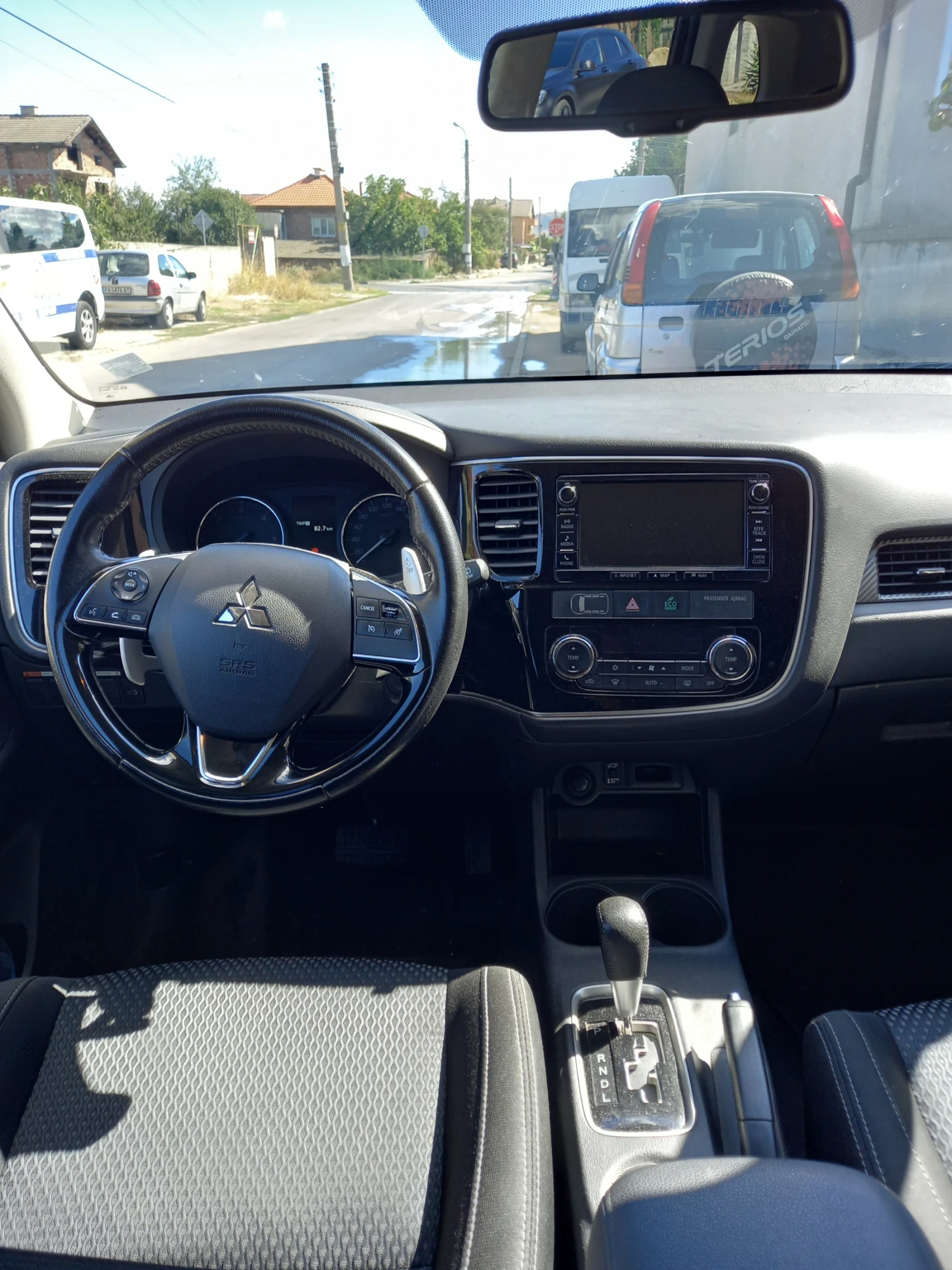 Mitsubishi Outlander, снимка 6 - Автомобили и джипове - 56245776