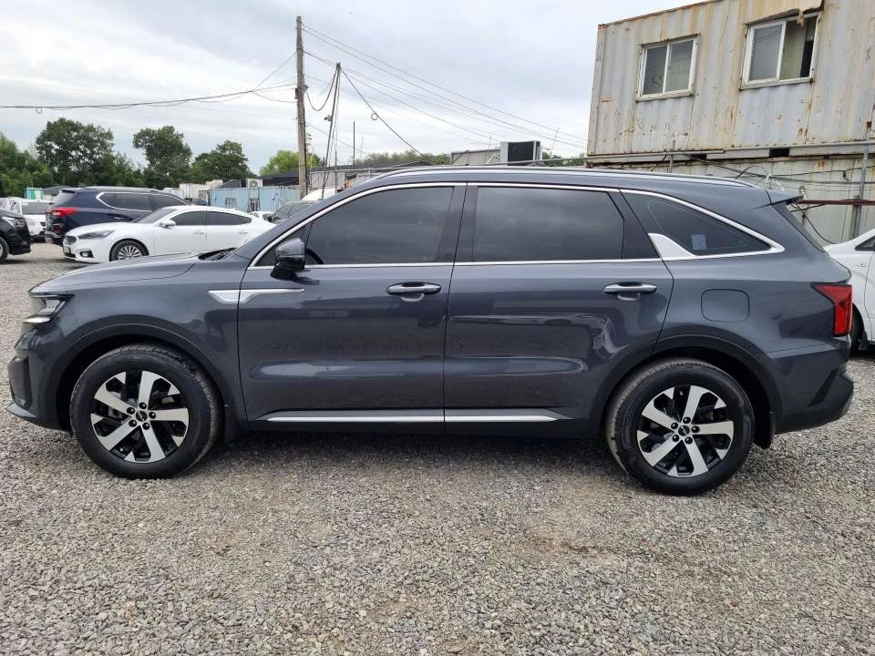 Kia Sorento, снимка 3 - Автомобили и джипове - 56546977