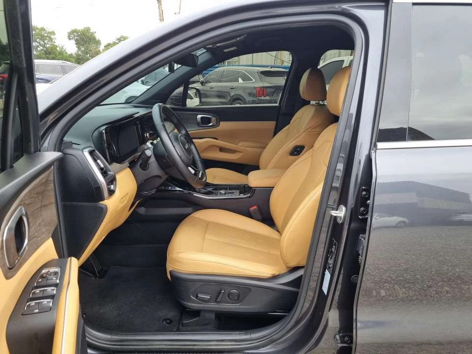 Kia Sorento, снимка 10 - Автомобили и джипове - 56546977