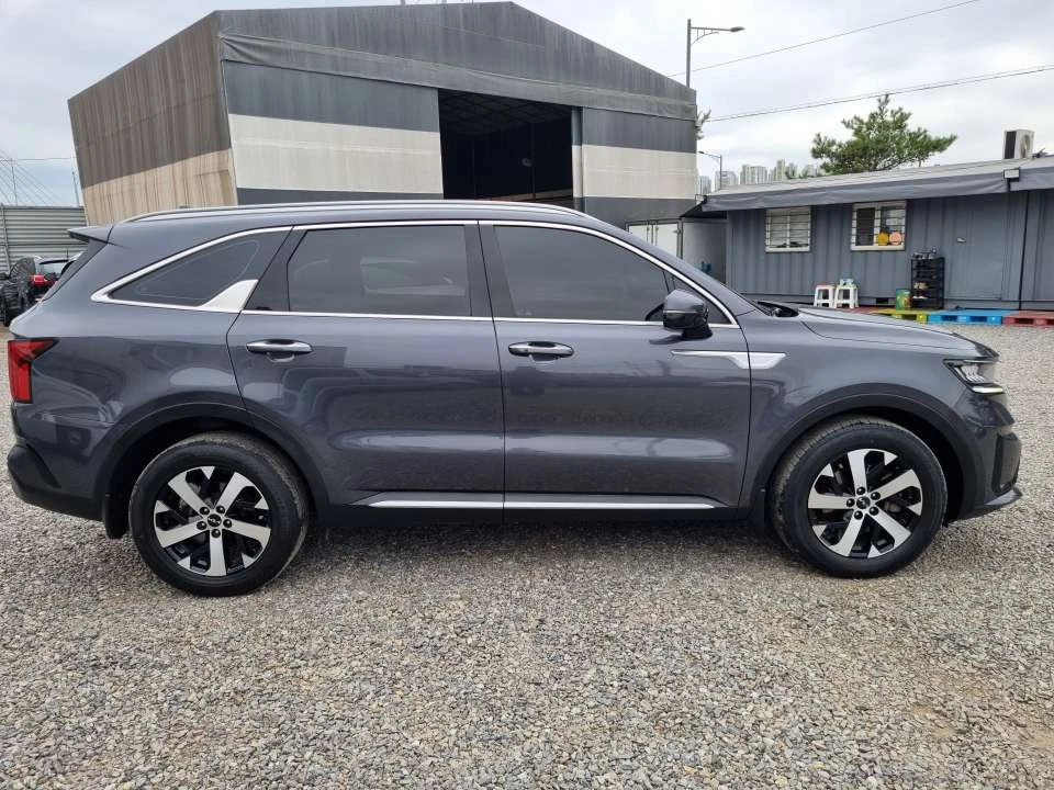 Kia Sorento, снимка 5 - Автомобили и джипове - 56546977