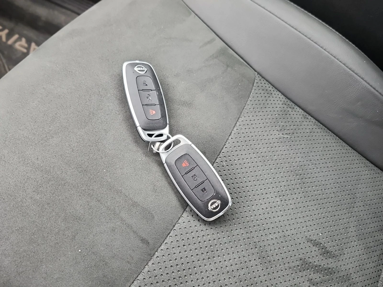 Nissan Ariya, снимка 11 - Автомобили и джипове - 56716941