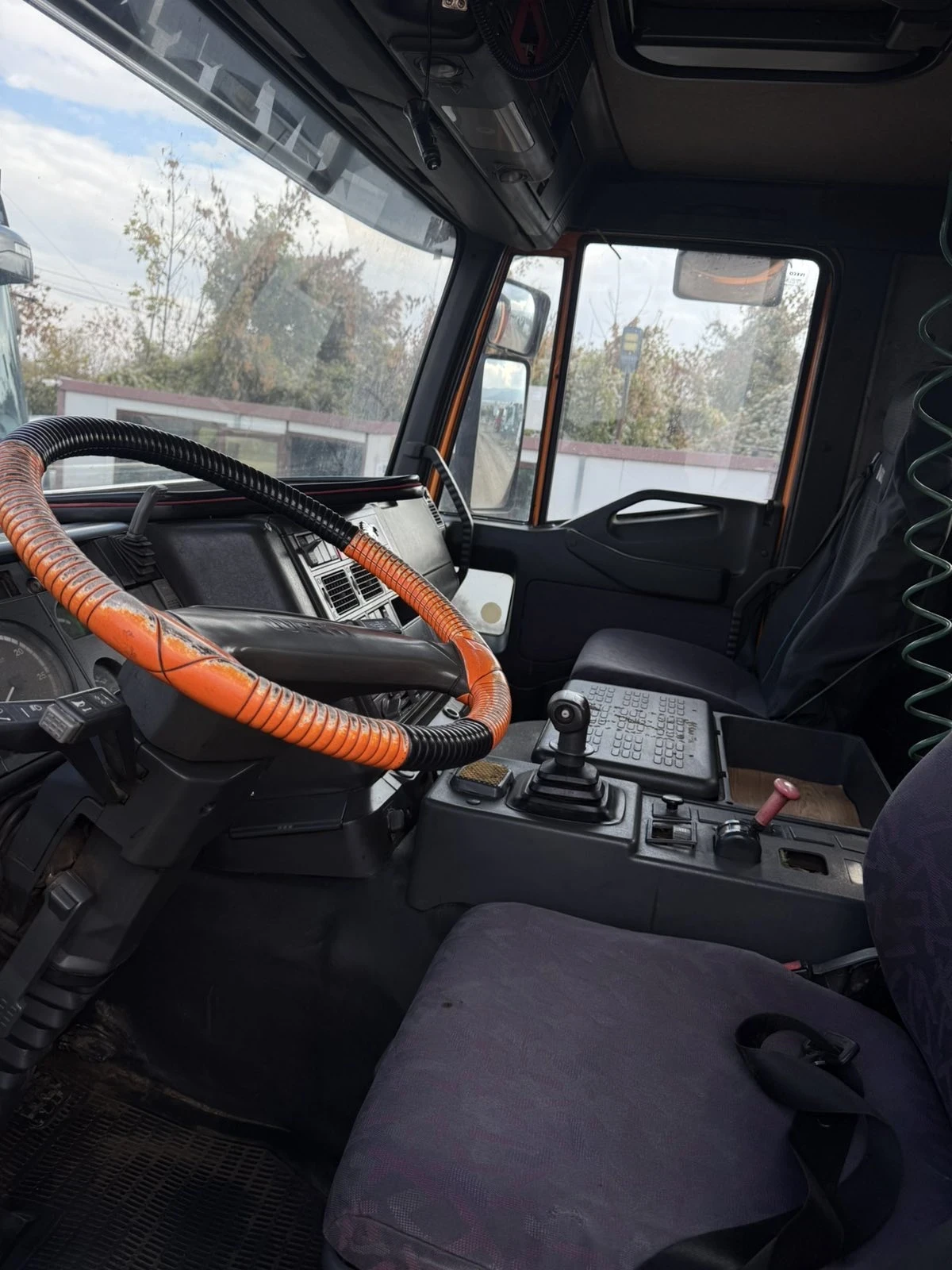 Iveco Trakker, снимка 7 - Камиони - 56661552