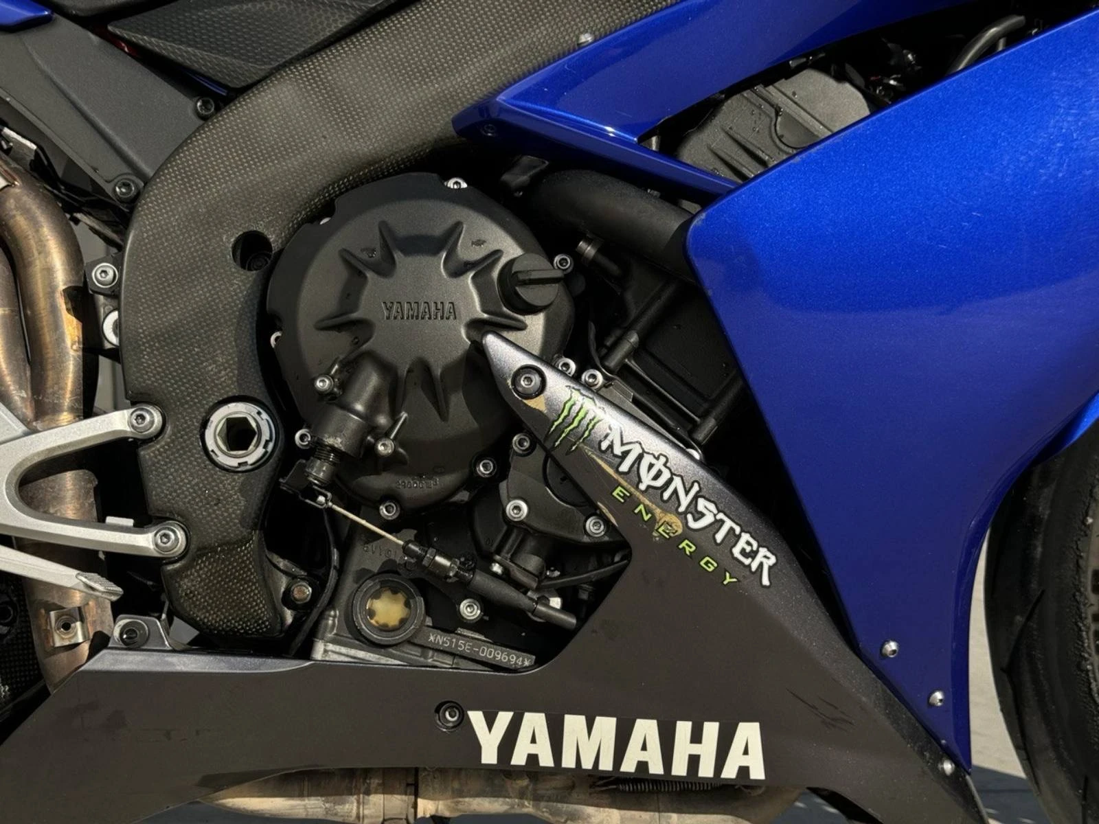 Yamaha YZF-R1  - изображение 8