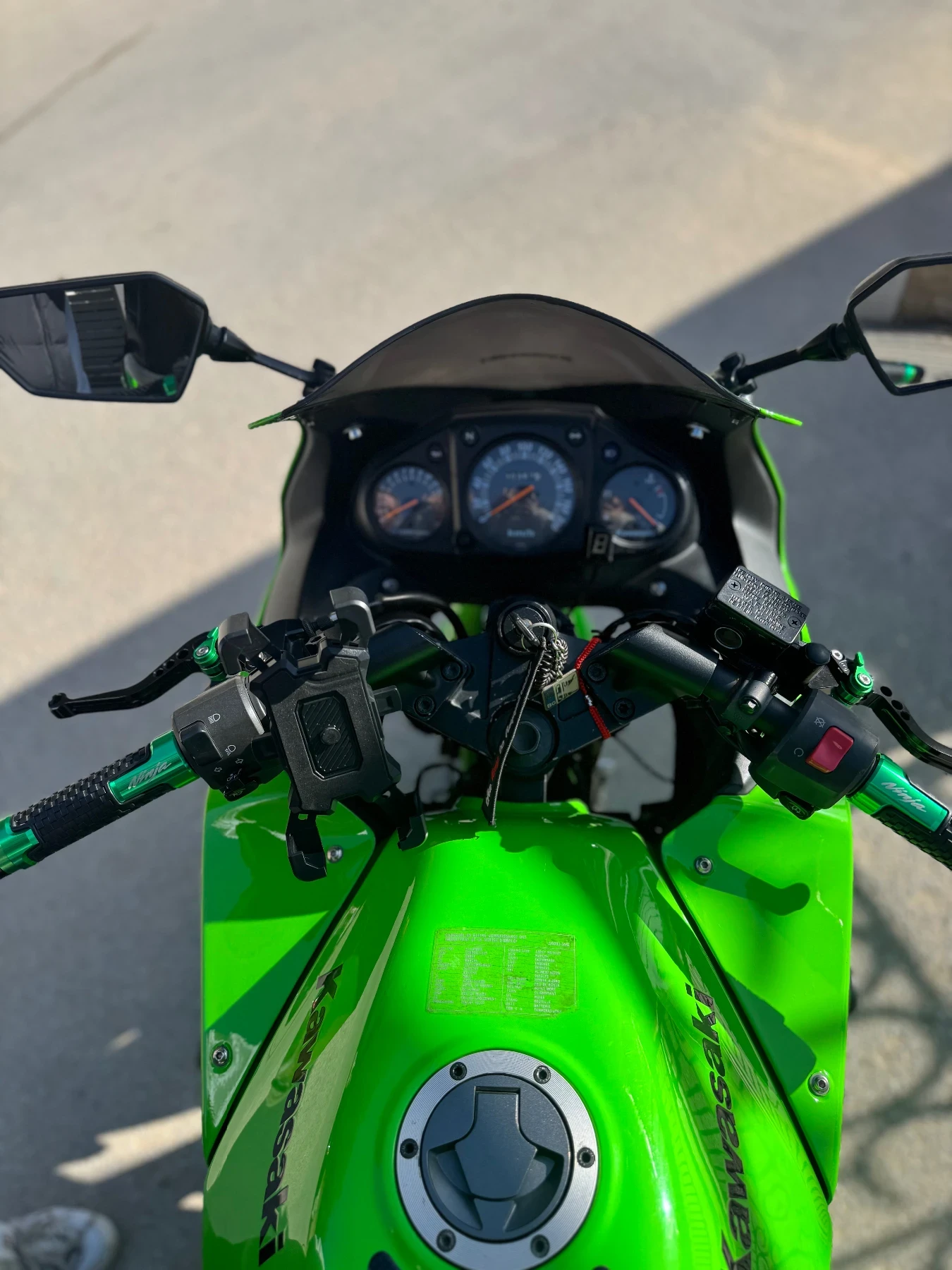 Kawasaki Ninja 250 R, снимка 4 - Мотоциклети и мототехника - 53861153