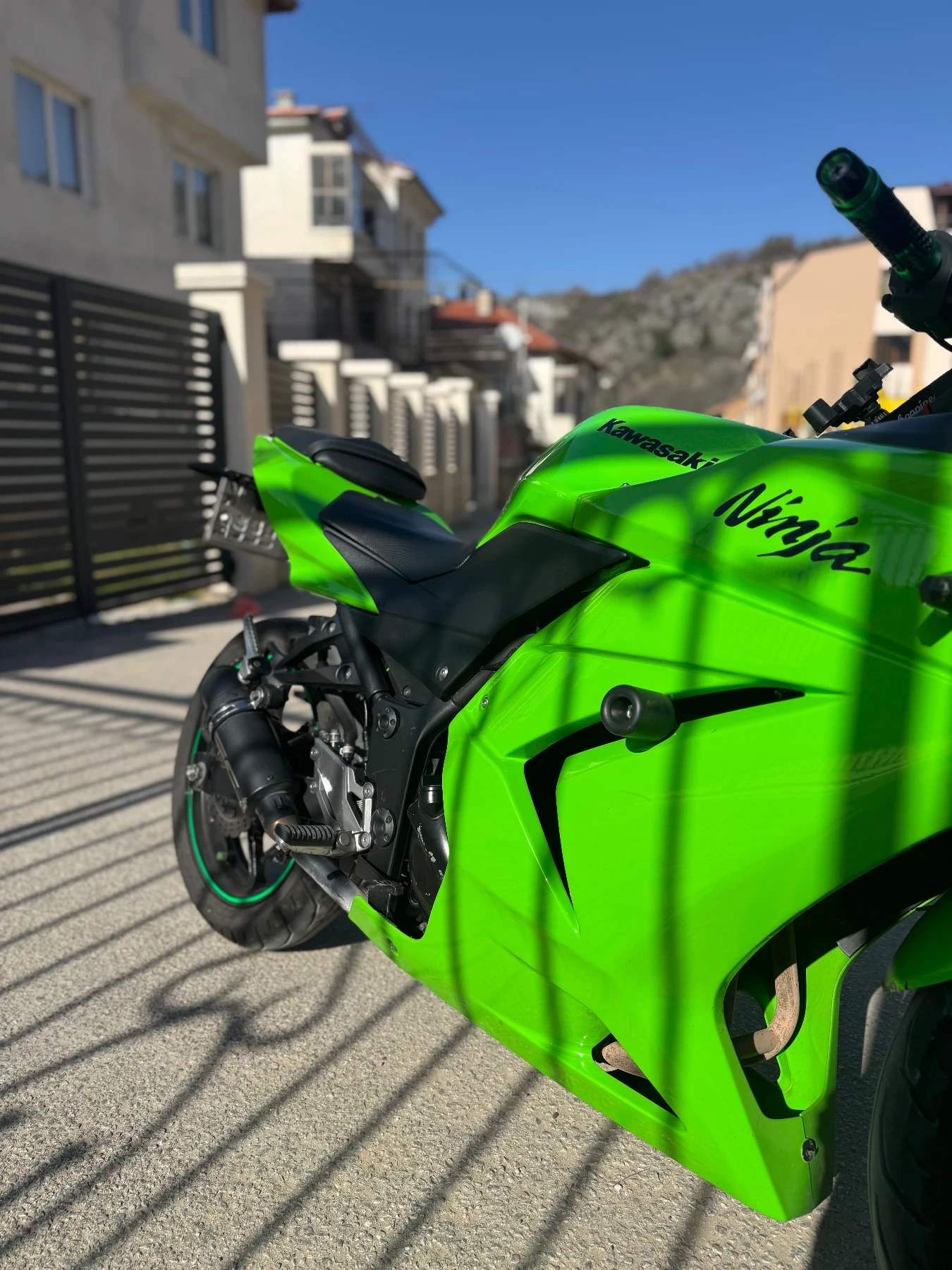 Kawasaki Ninja 250 R, снимка 7 - Мотоциклети и мототехника - 53861153