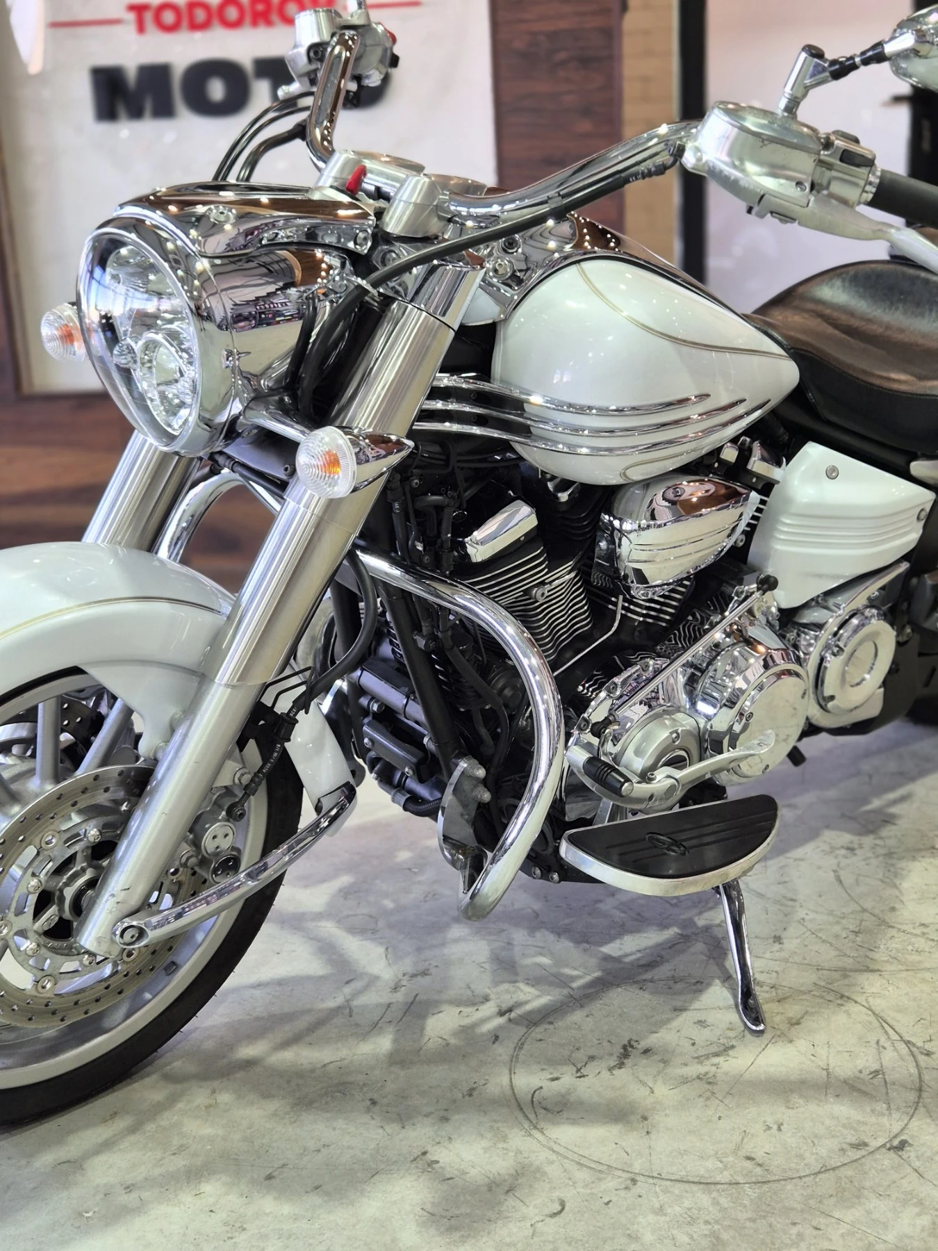Yamaha Stratoliner XV 1900 10000km Нов внос от Швейцария!!!, снимка 13 - Мотоциклети и мототехника - 55114688