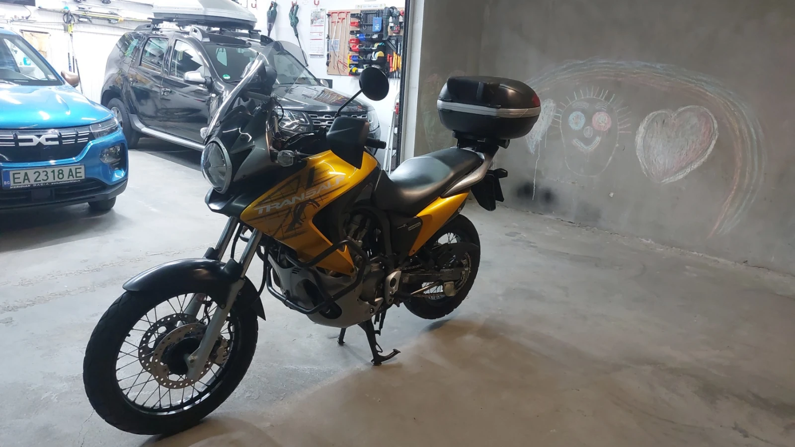 Honda Xlv 700, снимка 3 - Мотоциклети и мототехника - 56165621