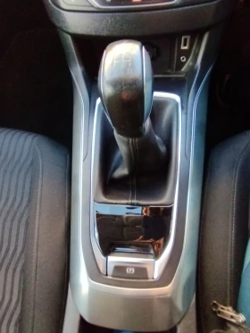 Peugeot 308, снимка 11