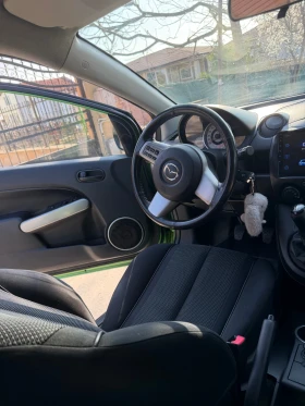 Mazda 2 1.3i , снимка 8