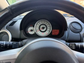 Mazda 2 1.3i , снимка 9