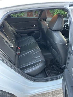 Hyundai Elantra 1.6 hybrid, снимка 11