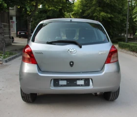Toyota Yaris 1.3VVTi нов внос - 5500 лв. - 46985069 6