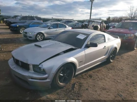 Ford Mustang 4.6L V-8 VVT, 300HP Rear Wheel Drive, снимка 2