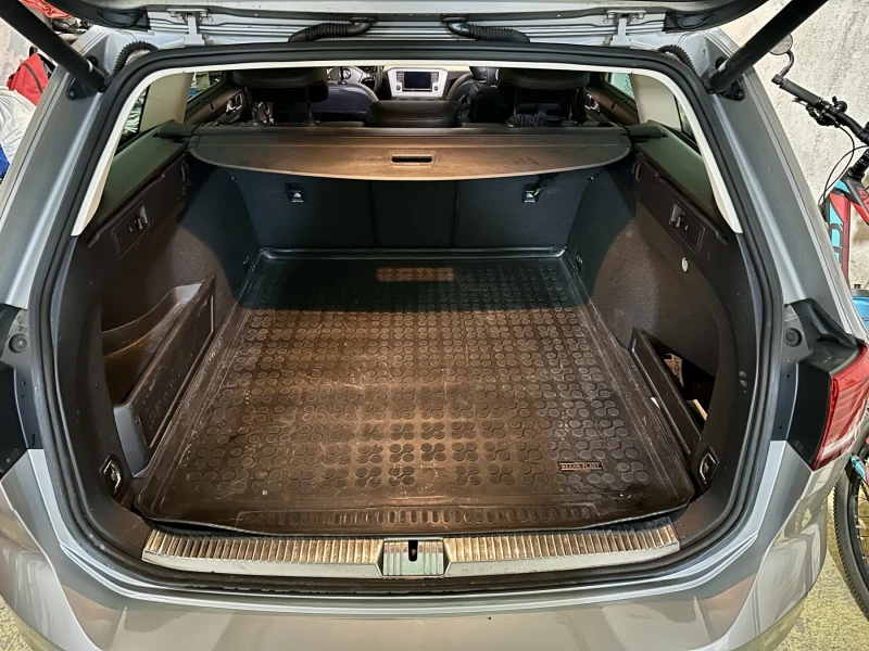 VW Passat B8, снимка 13 - Автомобили и джипове - 52450007