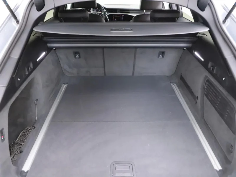 Audi A6  Avant 30 TDI , снимка 6 - Автомобили и джипове - 52274139