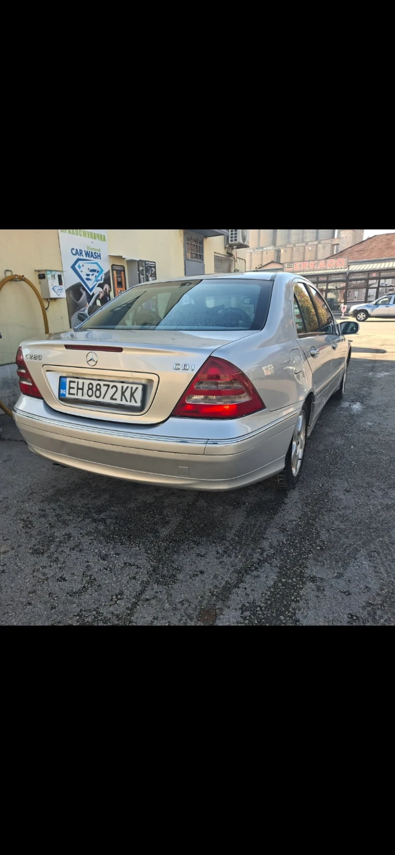Mercedes-Benz C 220, снимка 6 - Автомобили и джипове - 53420557
