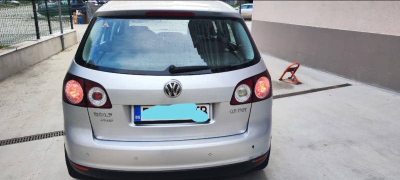 VW Golf Plus 1.6fsi, снимка 2 - Автомобили и джипове - 52496219