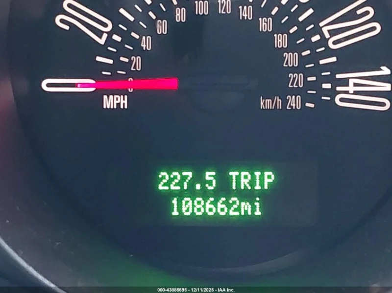 Ford Mustang 4.6L V-8 VVT, 300HP Rear Wheel Drive, снимка 7 - Автомобили и джипове - 52914037